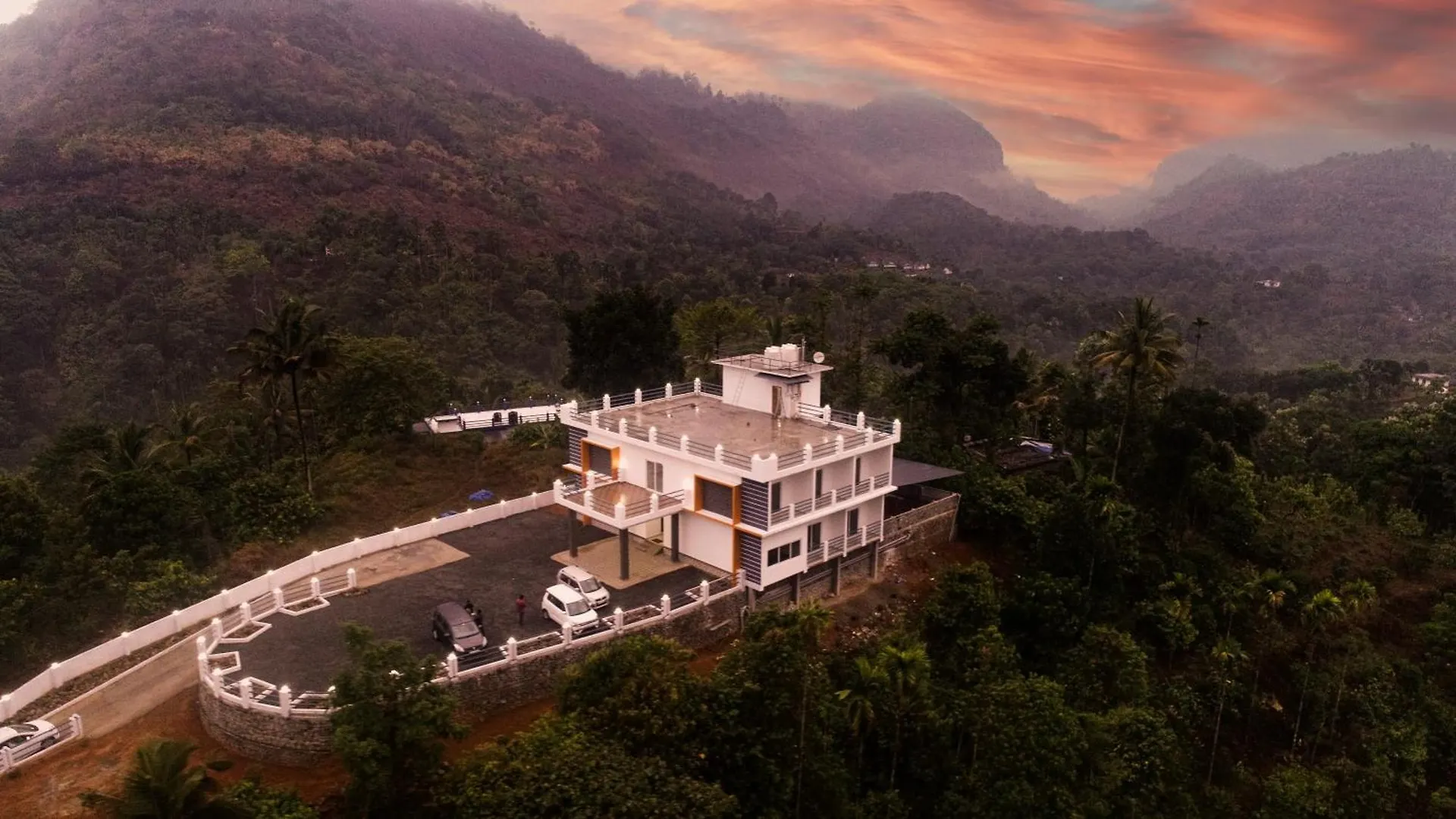 Karickanattu Nature Resort Idukki Hotel